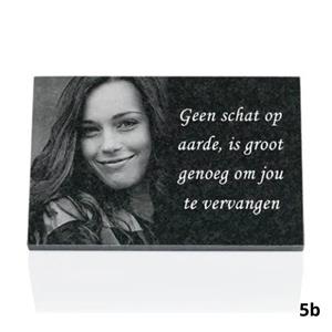 Gedenkartikelen Gedenkplaat 20x30cm: tekst + laserfoto persoon