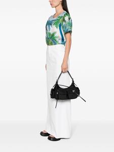 PINKO Cargo schoudertas met logoplakkaat - Zwart