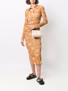 Nanushka Clutch met gesmockte afwerking - Beige