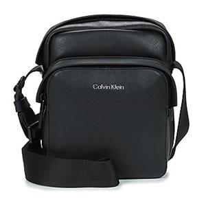CK Calvin Klein Schoudertas met labeldetail, model 'MUST'