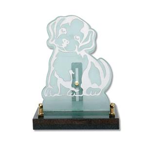 Gedenk Idee Memorialshop Glasmonument Hond 13x18cm op sokkel met tekstkader