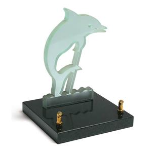 Gedenk Idee Memorialshop Glasmonument Dolfijn 15x20cm op sokkel met tekstkader