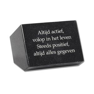 Gedenkartikelen Gedenksteen 8x11x8cm: Altijd actief, volop in het leven