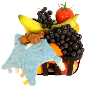 Boeketcadeau Verse fruitmand opgemaakt geboorte jongen