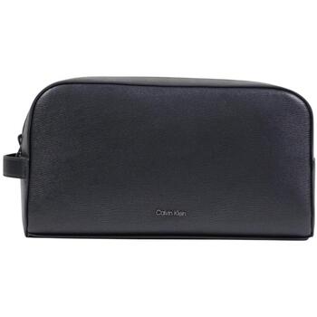 Calvin Klein Jeans Handtasje  SAFFIANO WASHBAG LV04D1201G