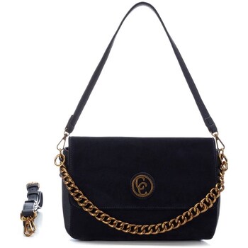 Carmela Handtas  186123