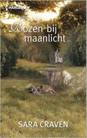 Rozen bij maanlicht