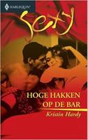 Hoge hakken op de bar