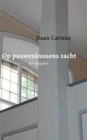 Op pauwenkussens zacht - Daan Cartens