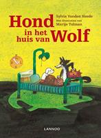 Hond in het huis van Wolf