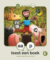 Isabelle Gielen aap leest een boek