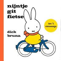 Nijntje git fietse ien't nimweegs