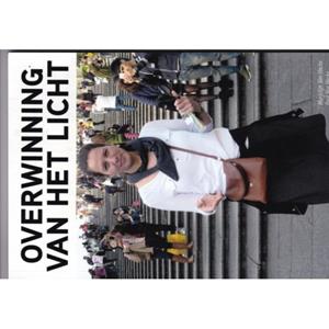 Marjolijn van Hecke, Paul van Hecke Overwinning van het licht -   (ISBN: 9789464780017)