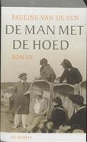 De man met de hoed