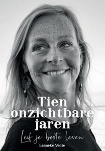 Lenneke Vente Tien onzichtbare jaren -   (ISBN: 9789090321158)