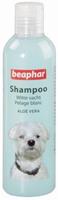 shampoo hond witte vacht