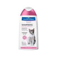 Sanftes und feuchtigkeitsspendendes Shampoo für Katzen. 250 ml. - FRANCODEX
