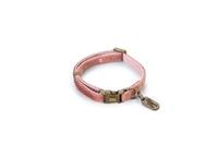 Designed by Lotte Velura - Hondenhalsband - Fluweel - Roze - 20- 30cmx10mm