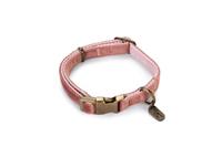 Designed by Lotte Velura - Hondenhalsband - Fluweel - Roze - 26- 40cmx15mm