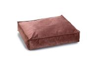 Designed by Lotte Ligkussen Nalino Hond Roze 70 x 55 x 15
