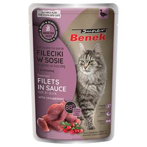 Benek 28x 85g Super  Gestoomde Graanvrij eendenfilets met veenbessen in saus nat kattenvoer