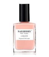 Nailberry L’Oxygéné A Touch of Powder Nagellack  A touch of powder