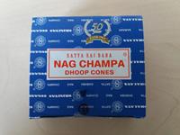 Phoenix Import Nag Champa Wierook Kegel (12 doosjes)