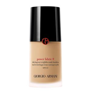 Armani Power Fabric Foundation