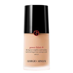 Armani Power Fabric Foundation