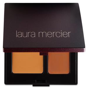 Laura Mercier 