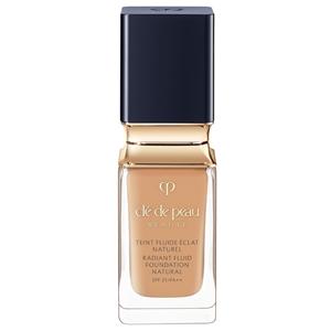 Clé de Peau Beauté Radiant Fluid Foundation Natural
