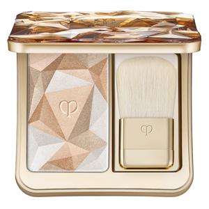 Clé de Peau Beauté The Luminizing Face Enhancer