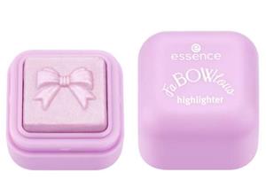 Essence FaBOWlous Highlighter Get That Bow Glow! 3 g