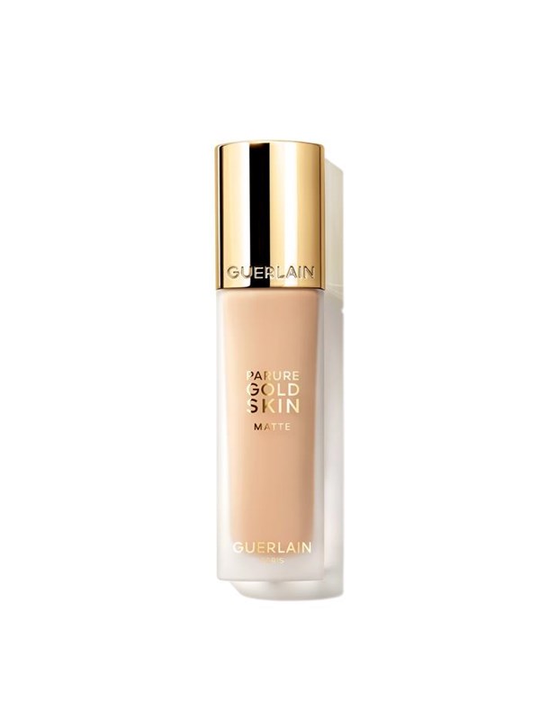Guerlain Foundation Geeft Niet Af High Perfection 24u Verzorging En Draagcomfort  - Parure Gold Skin Matte Foundation Geeft Niet Af - High Perfection - 24u Verzorging En Draagcomfort 3N NEUTRA