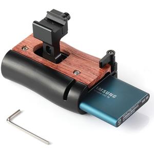 smallrig NATO Handvat voor BMPCC 4K en Samsung T5 SSD 2270