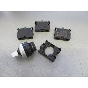 Eaton 110923 M22-WRK-3K10-BVP Keuzeschakelaar Kunststof frontring Tuimel Zwart 1 stuk(s)