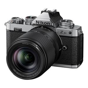 Nikon Z fc + Z DX 18-140 VR