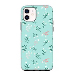 CaseCompany Small white flowers: iPhone 12 mini Tough Case