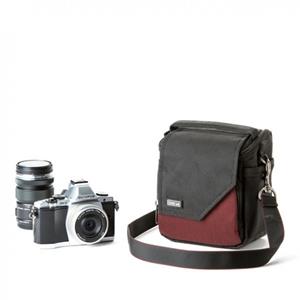 Think Tank Mirrorless Mover 10 - Deep Red