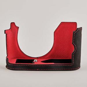 OBERWERTH TagCase Hydro for Leica Q3 Black/Red