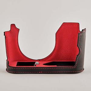 OBERWERTH TagCase Classic for Leica Q3 Black/Red