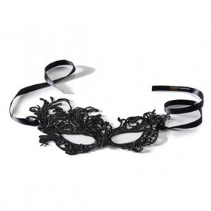 Flirty Lace Mask