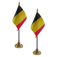 4x stuks Belgie tafelvlaggetjes 10 x 15 cm met standaard - zwaaivlaggen