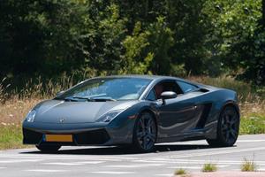 Belevenissen.nl Rijden in een Lamborghini Gallardo