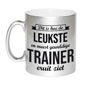 Bellatio Zilveren leukste en meest geweldige trainer cadeau koffiemok / theebeker 330 ml -