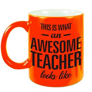 Bellatio Awesome teacher cadeau neon oranje mok / beker voor juf / meester 330 ml -