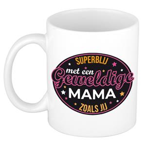 Bellatio Superblij met mama kado mok / beker wit voor Moederdag / verjaardag -