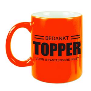 Bellatio Collega cadeau mok / beker neon oranje bedankt topper voor je fantastische inzet afscheid/pensioen -