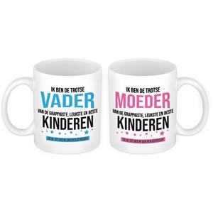 Bellatio Trotse moeder en vader van de leukste kinderen mok - Cadeau beker set voor Papa en Mama -