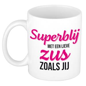 Bellatio Super blij met een lieve zus zoals jij cadeau mok / beker wit 300 ml - Cadeau mokken -